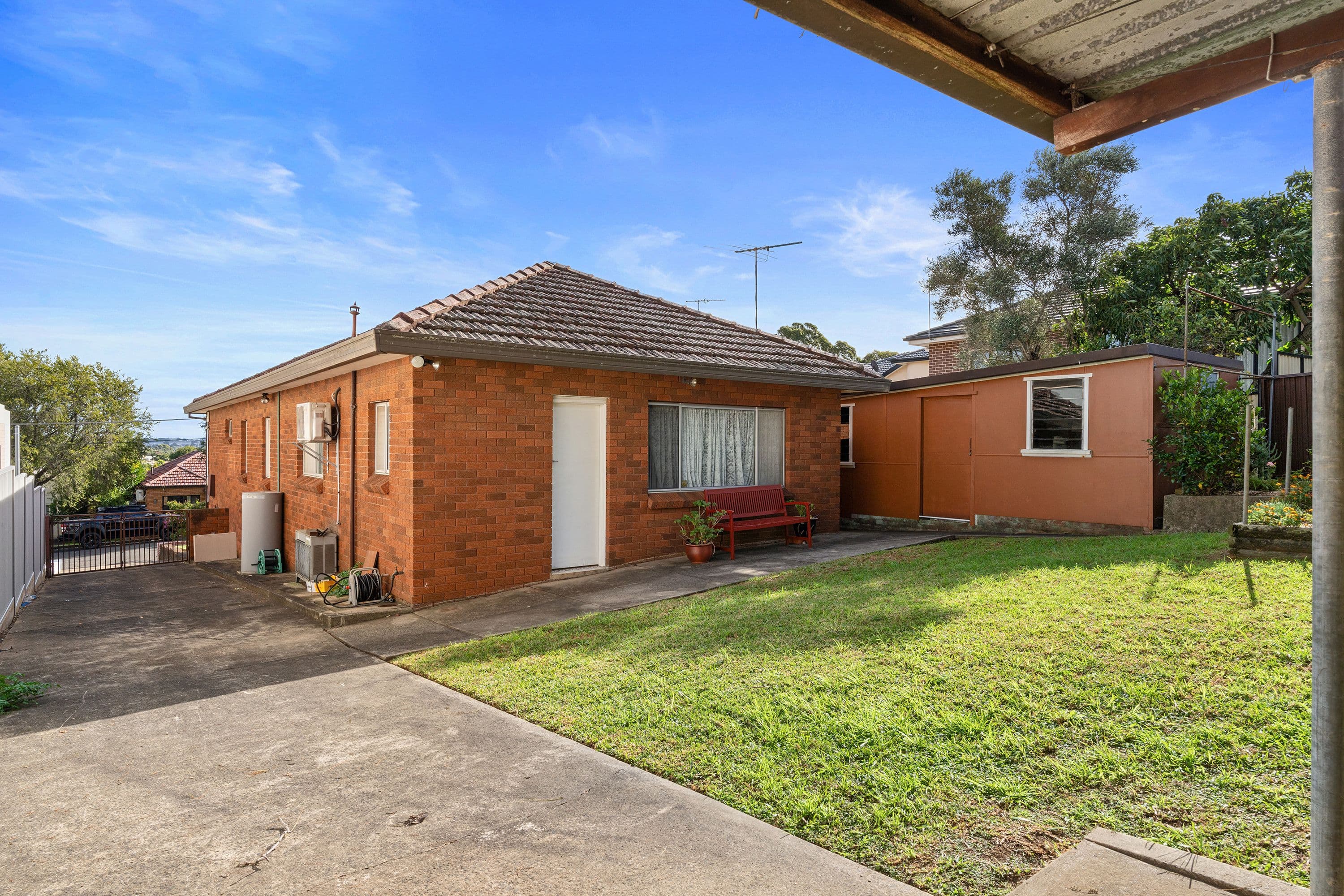 2A Springfield Avenue, Roselands NSW 2196, Roselands - Thumbnail 2