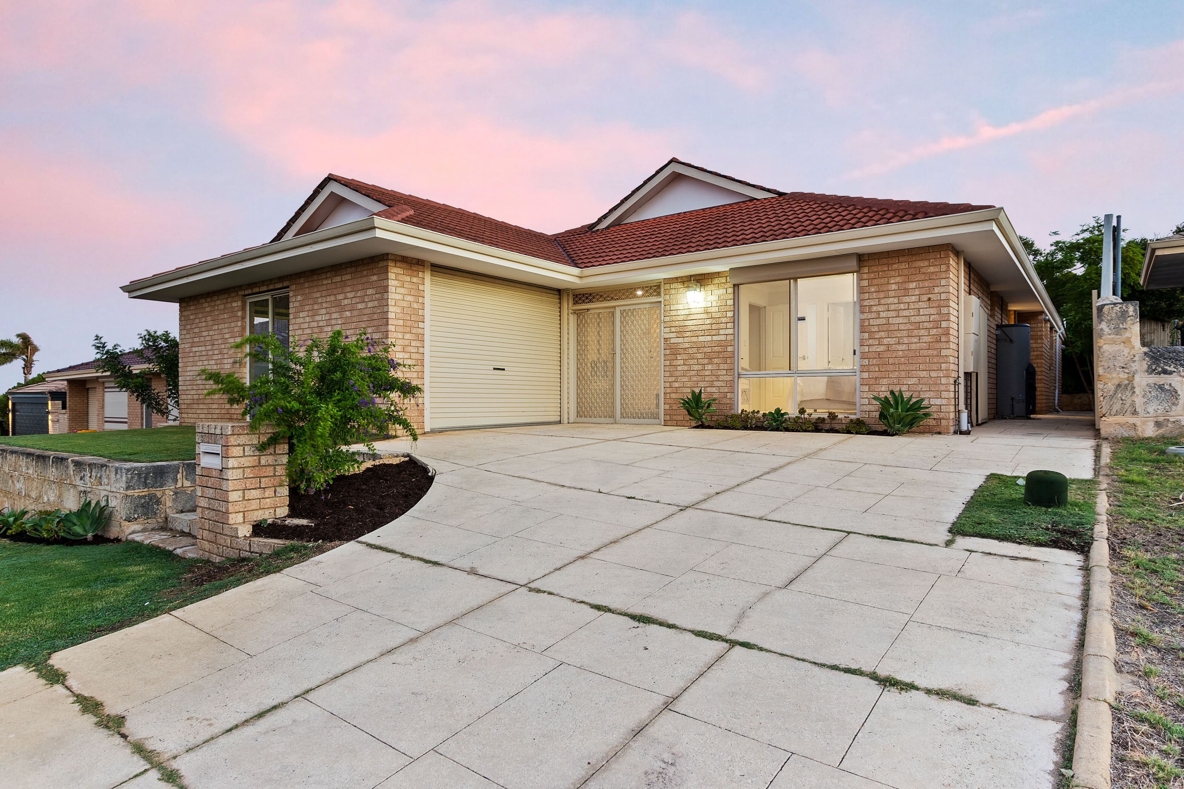 31 Whiston Crescent, Clarkson WA 6030, Clarkson - Thumbnail 2
