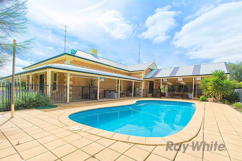 426 Muanu Road, Clare SA 5453, Clare - Thumbnail 3