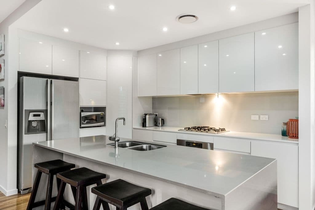 17 Howard Street, Grange QLD 4051, Grange - Thumbnail 3