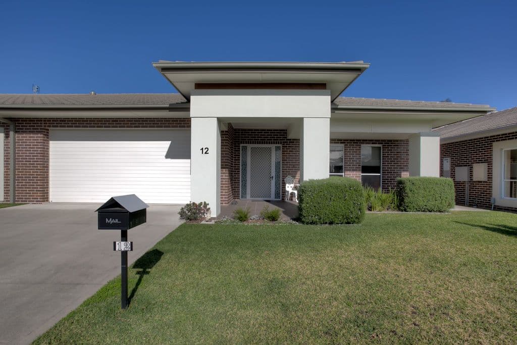 12 Bellbird Court, FULLERTON COVE NSW 2318, Fullerton Cove - Thumbnail 2