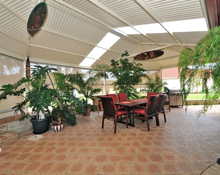 22 Cuthbertson Drive, COOLOONGUP WA 6168, Cooloongup - Thumbnail 4