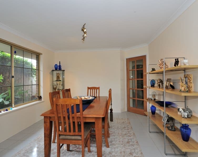 22 Cuthbertson Drive, COOLOONGUP WA 6168, Cooloongup - Thumbnail 8