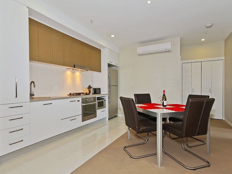 35 Harbour Road, HAMILTON QLD 4007, Hamilton - Thumbnail 4