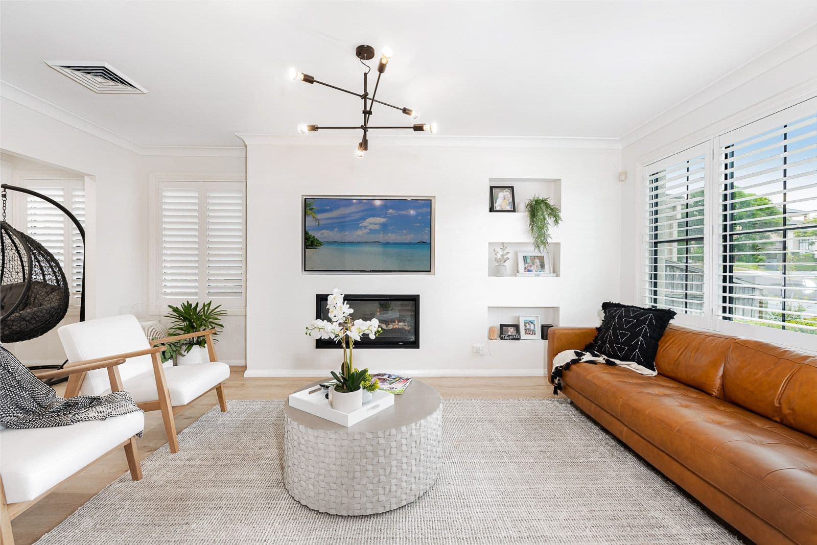 10 Rowanbrae Crescent, Bella Vista NSW 2153, Bella Vista - Thumbnail 2