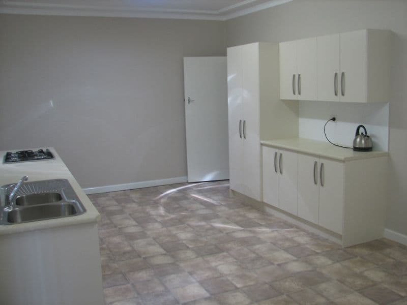 9 Degance Street, TAMWORTH NSW 2340, South Tamworth - Thumbnail 3
