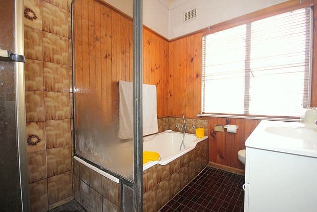 44 Winifred Street, CONDELL PARK NSW 2200, Condell Park - Thumbnail 6