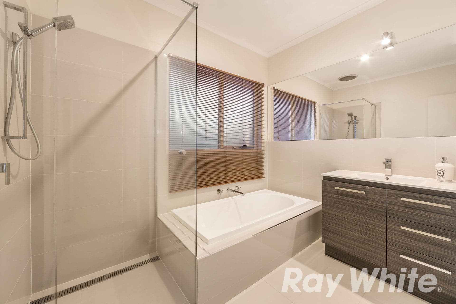 28 Chappell Drive, Wantirna South VIC 3152, Wantirna South - Thumbnail 7