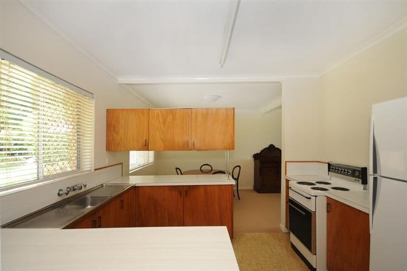 35 Range Street, MOUNT LOFTY QLD 4350, Mount Lofty - Thumbnail 2