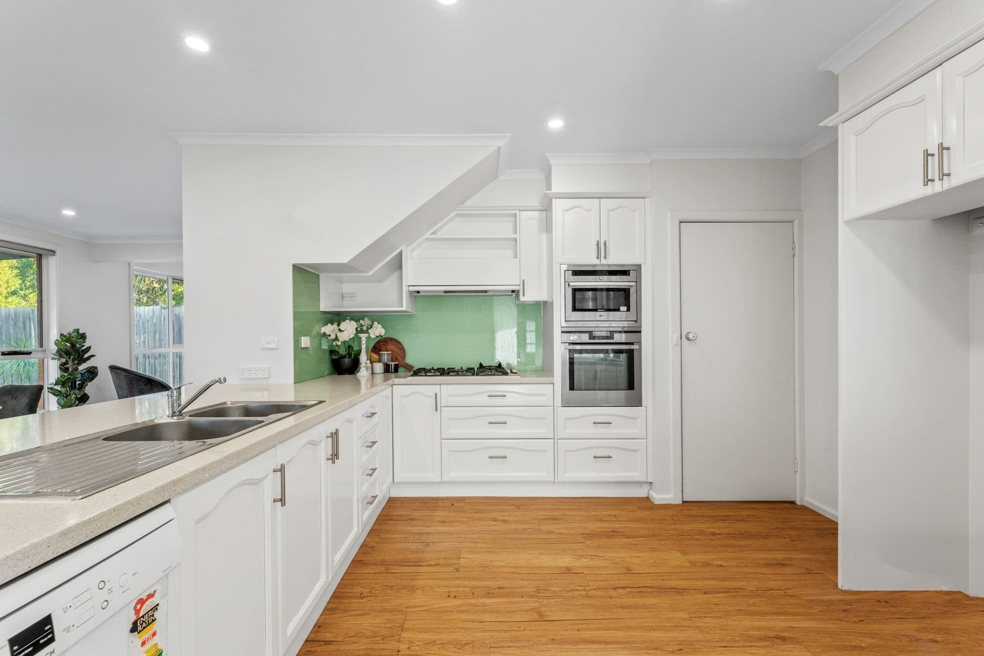 5 Samuel Road, Blackburn South VIC 3130, Blackburn South - Thumbnail 6