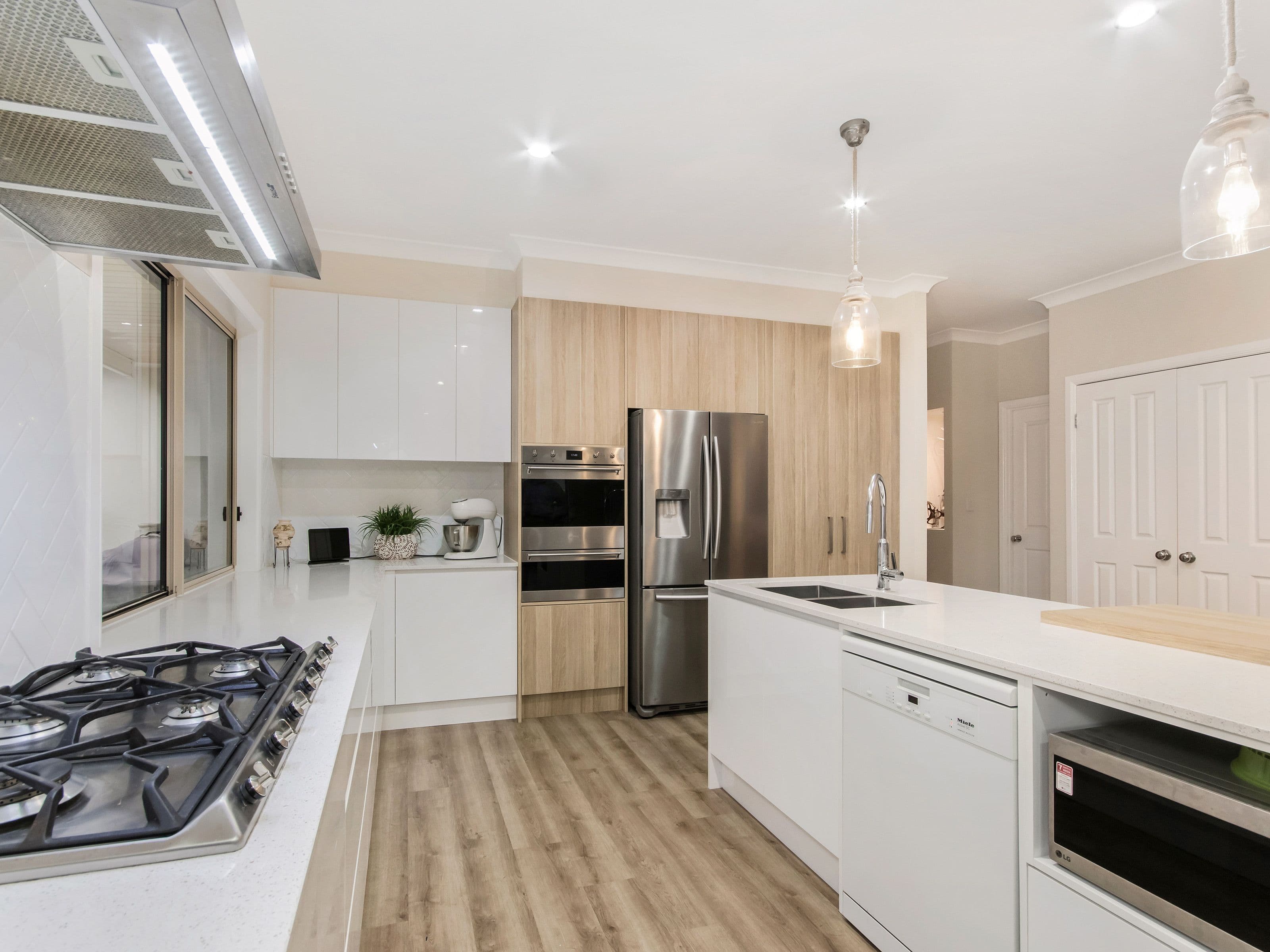 37 Barrington Street, Upper Coomera QLD 4209, Upper Coomera - Thumbnail 5