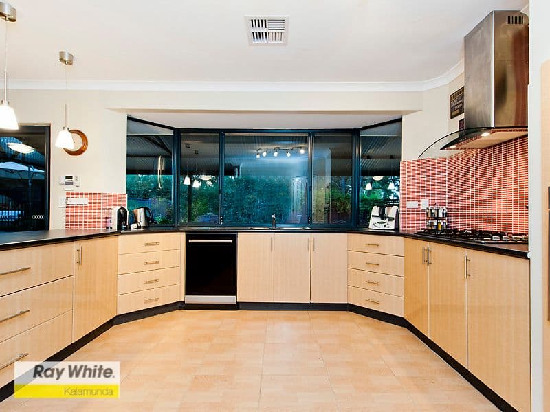 161 Railway Road, Gooseberry Hill WA 6076, Gooseberry Hill - Thumbnail 4