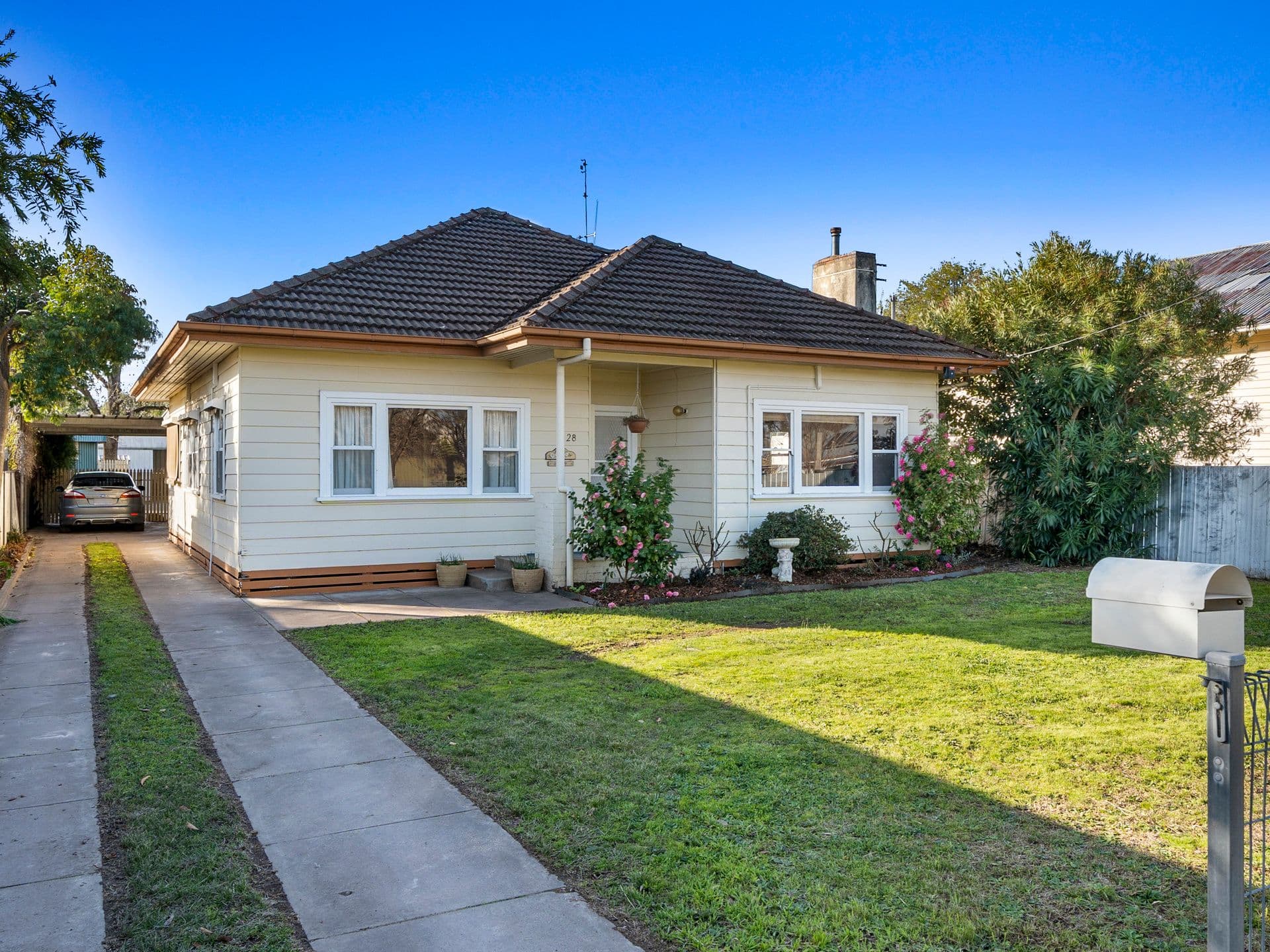 28 Deas Street, Benalla VIC 3672, Benalla - Image 1