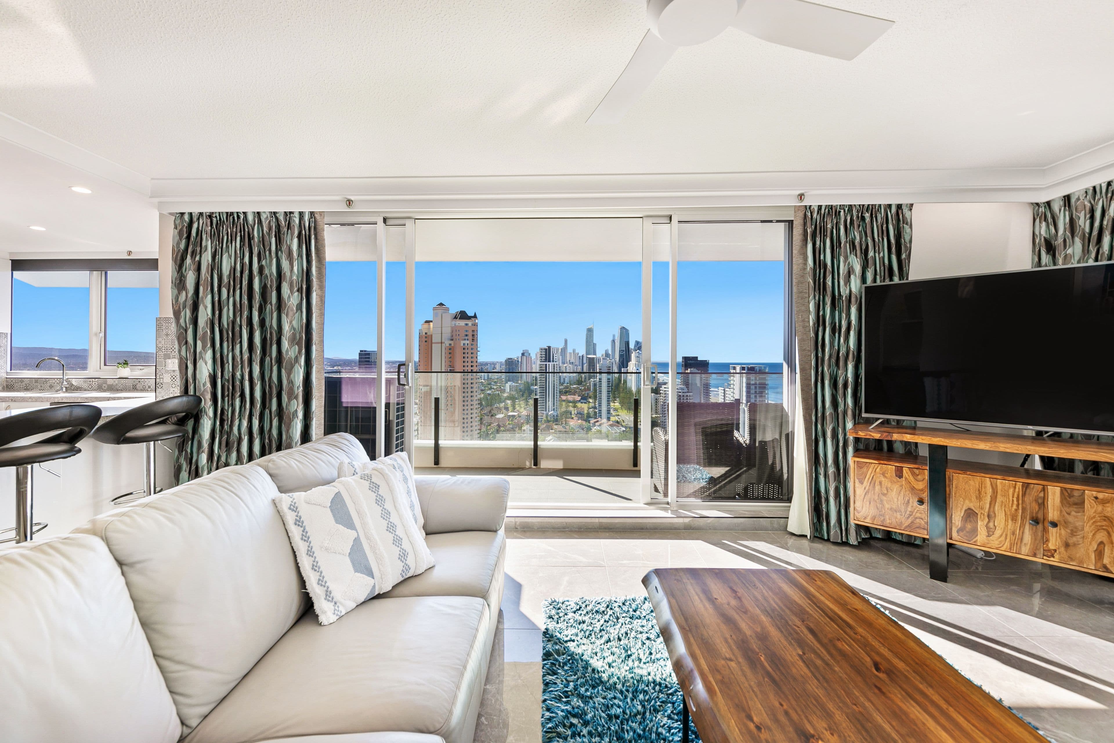 25C 'Beach Haven' 1 Albert Avenue, Broadbeach QLD 4218, Broadbeach - Thumbnail 3