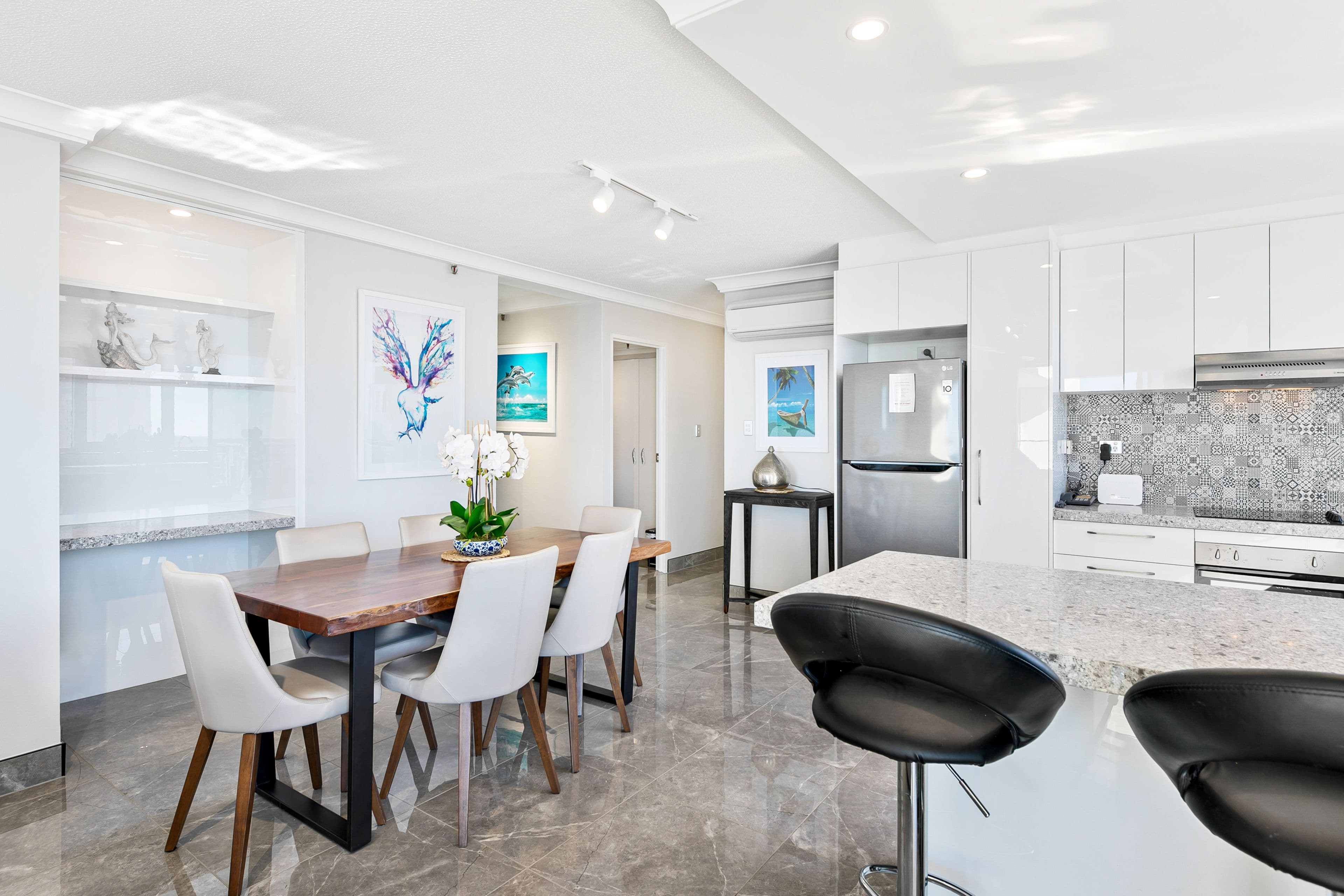 25C 'Beach Haven' 1 Albert Avenue, Broadbeach QLD 4218, Broadbeach - Thumbnail 4