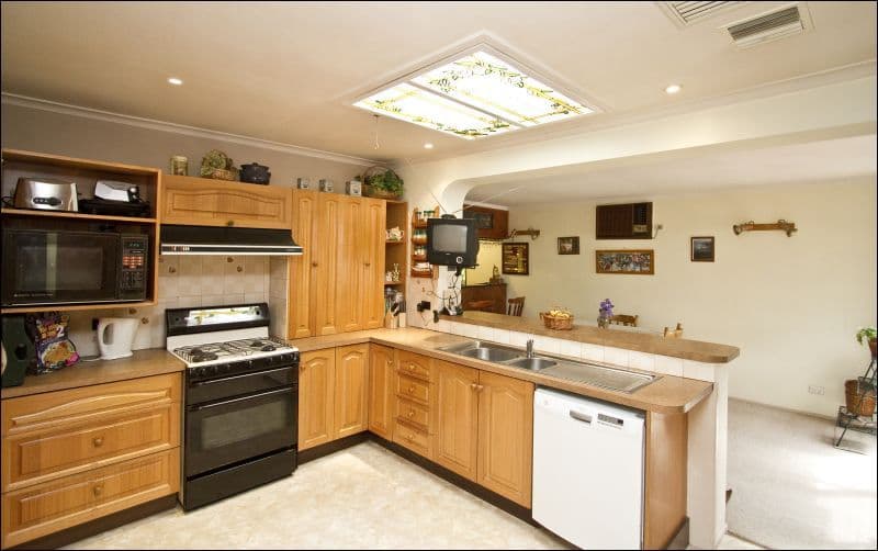 245 Elder Street, GREENSBOROUGH VIC 3088, Greensborough - Thumbnail 3