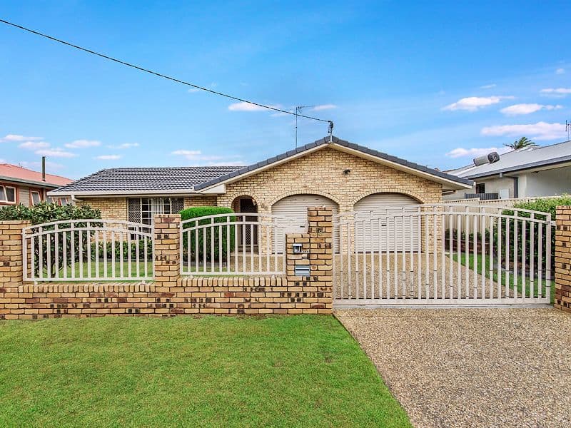 38 Heeb Street, Bundall QLD 4217, Bundall - Thumbnail 2
