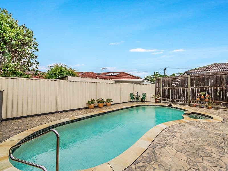 38 Heeb Street, Bundall QLD 4217, Bundall - Thumbnail 4