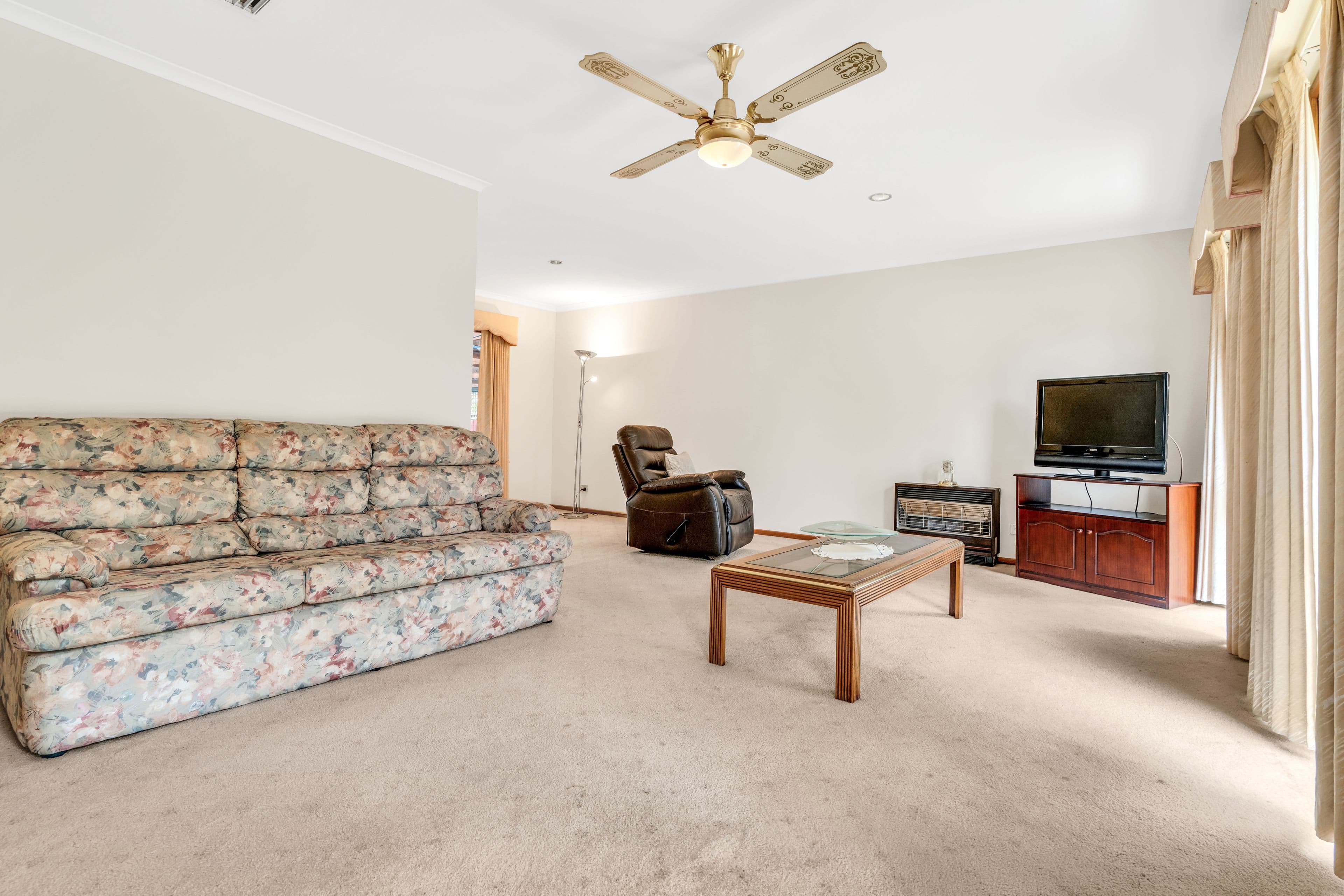 11 Sparkford Road, Craigieburn VIC 3064, Craigieburn - Thumbnail 3