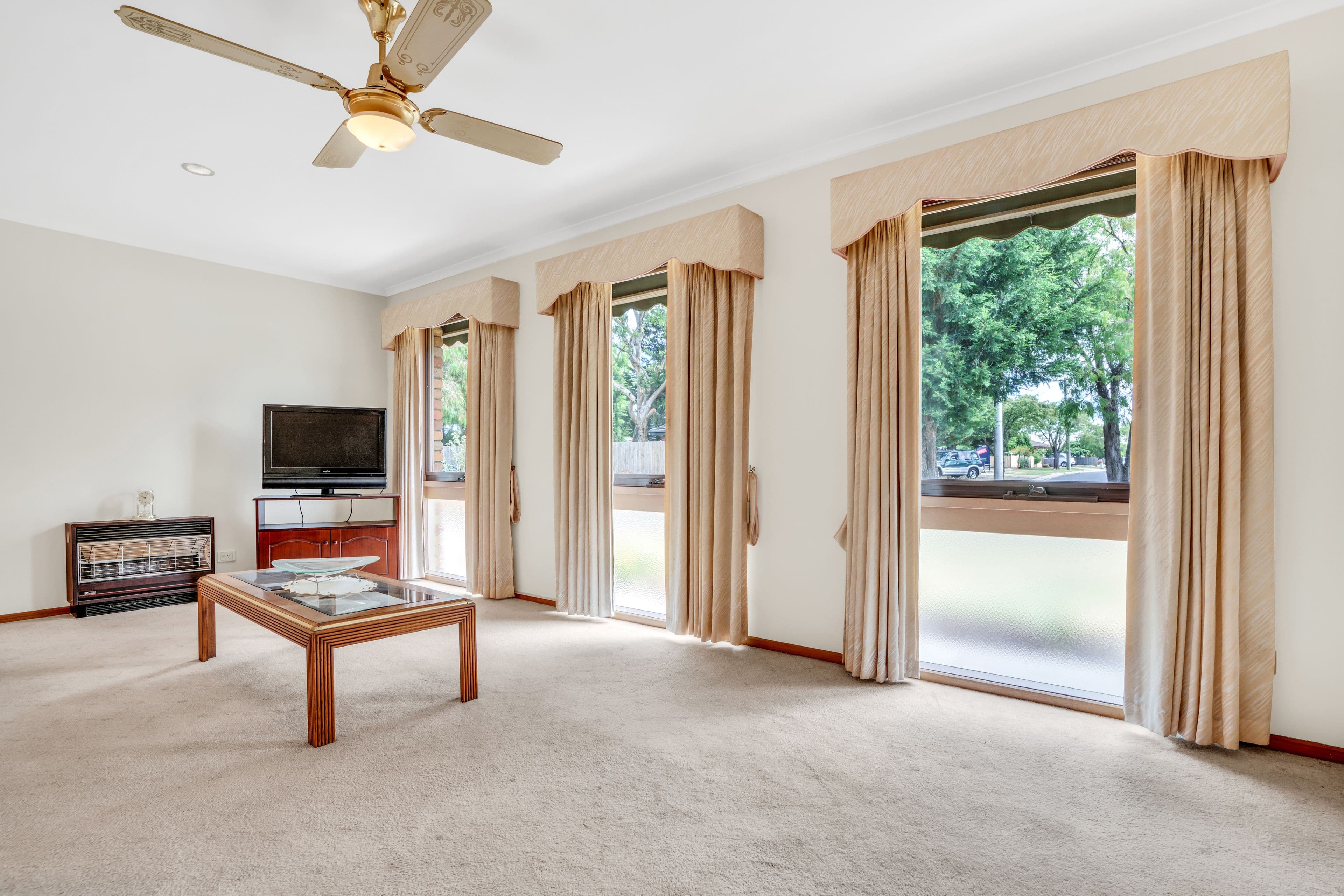 11 Sparkford Road, Craigieburn VIC 3064, Craigieburn - Thumbnail 4