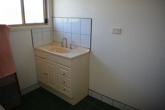 17-19 Garden Street, Tambo QLD 4478, Tambo - Thumbnail 8