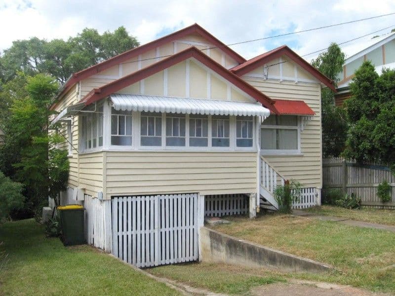 33 Fifth Avenue, KEDRON QLD 4031, Kedron - Image 1