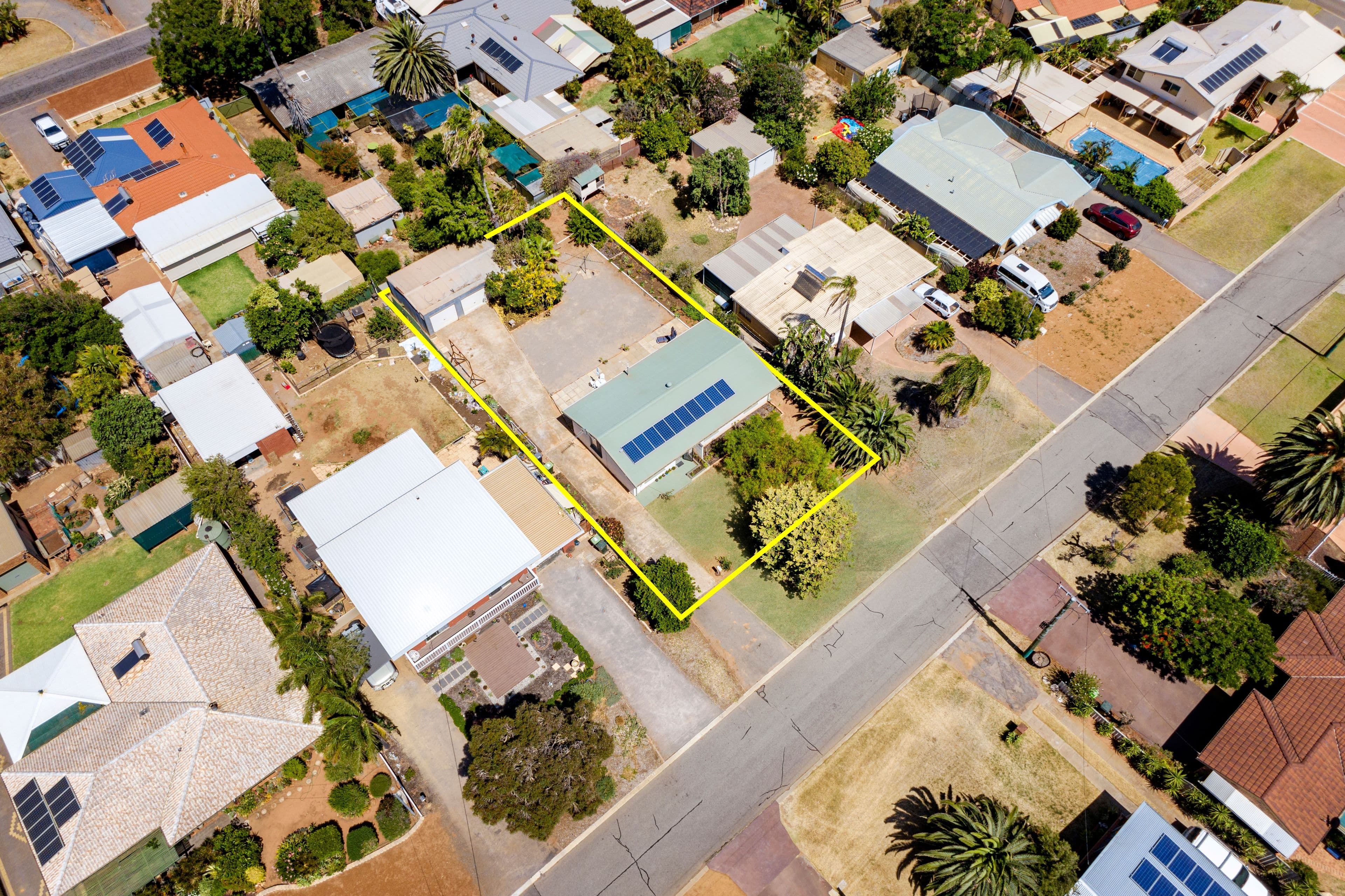 8 Centaur Road, Sunset Beach WA 6530, Sunset Beach - Thumbnail 2