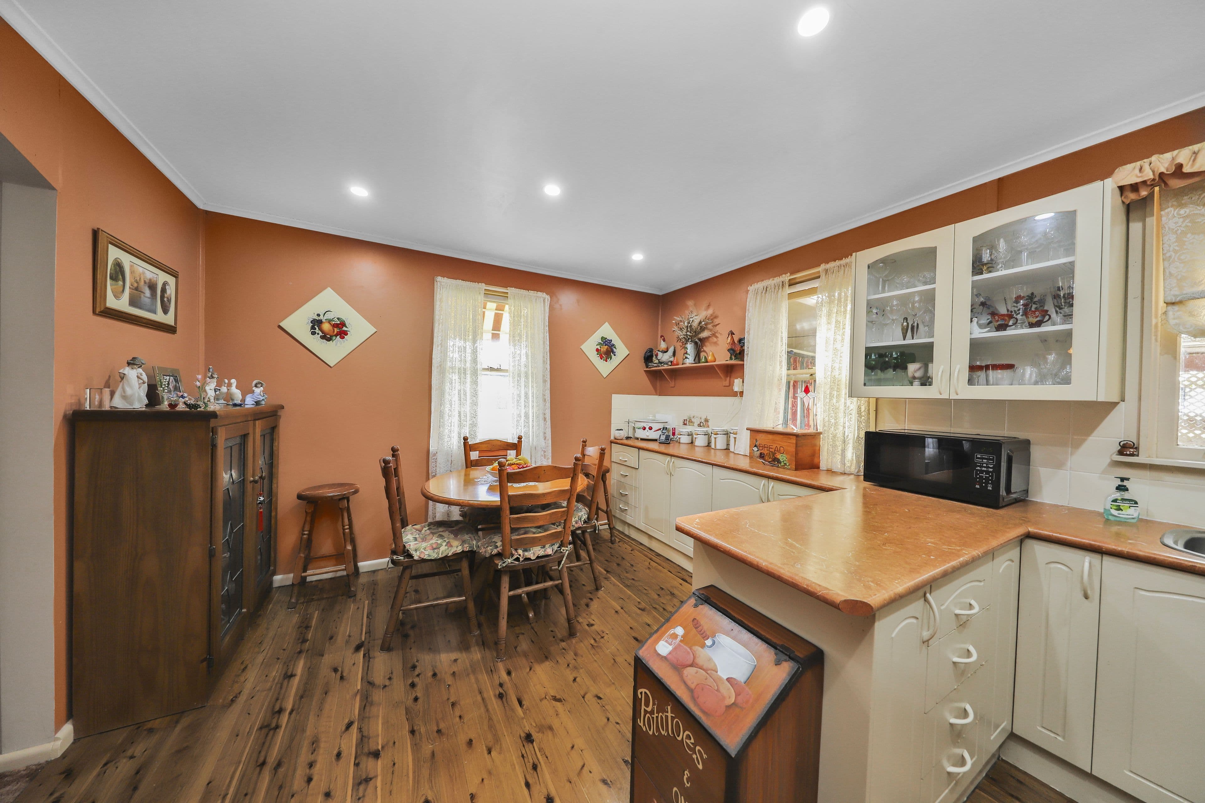 5 Hudson Street, Tumut NSW 2720, Tumut - Thumbnail 4