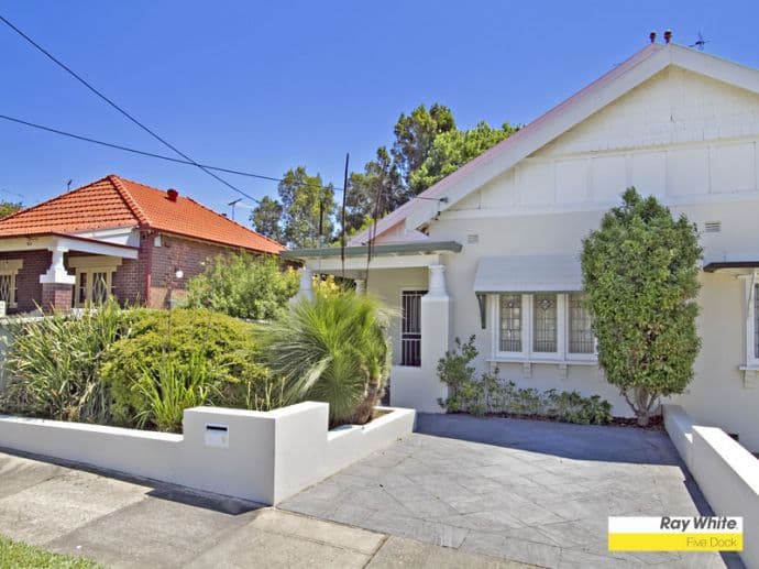 9 Warwillah Road, RUSSELL LEA NSW 2046, Russell Lea - Thumbnail 2