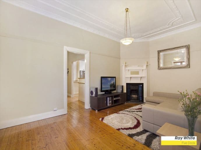 9 Warwillah Road, RUSSELL LEA NSW 2046, Russell Lea - Thumbnail 4