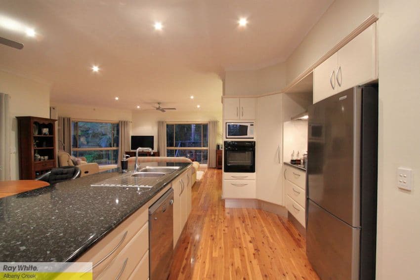 56 Kingfisher Street, ALBANY CREEK QLD 4035, Albany Creek - Thumbnail 3