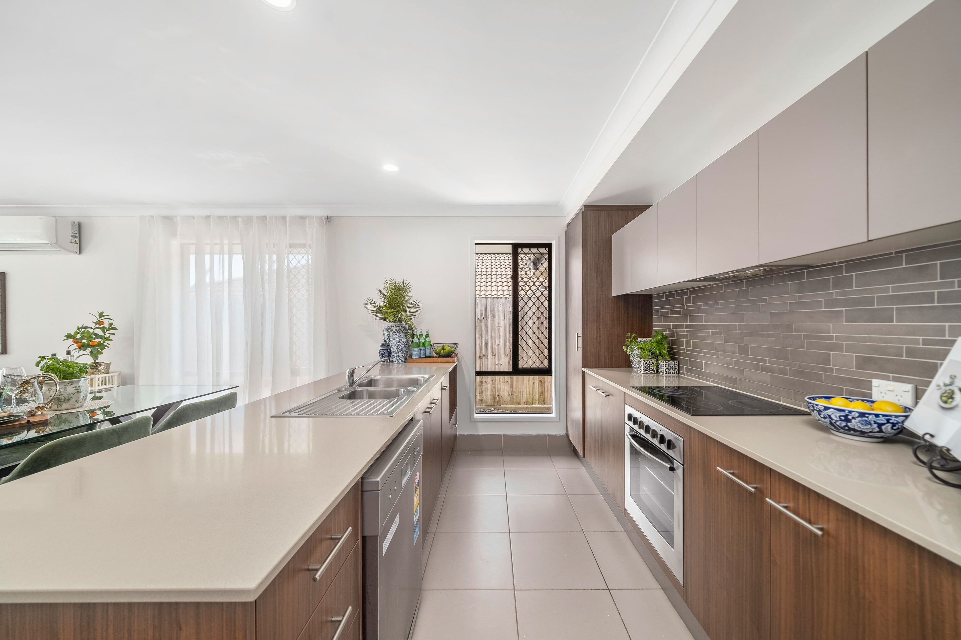 39 Palmer Street, North Lakes QLD 4509, North Lakes - Thumbnail 5