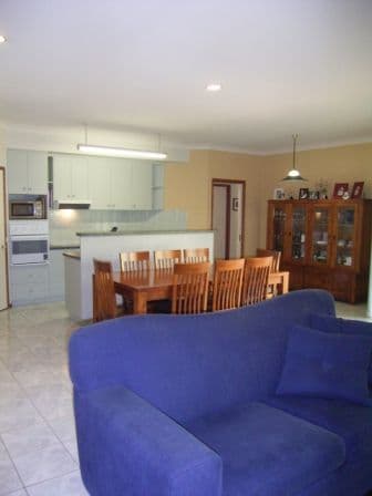 15 Orchard Way, LAVINGTON NSW 2641, Lavington - Thumbnail 8