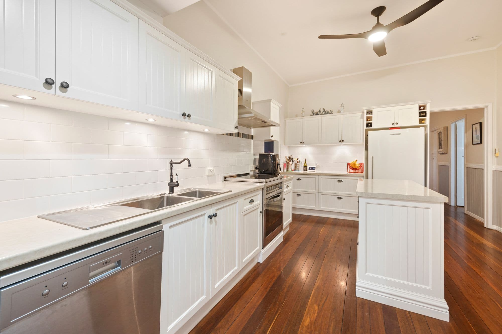 3A Smith Street, Urangan QLD 4655, Urangan - Thumbnail 5