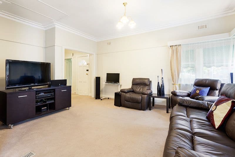 110 Burlington Street, Oakleigh VIC 3166, Oakleigh - Thumbnail 2