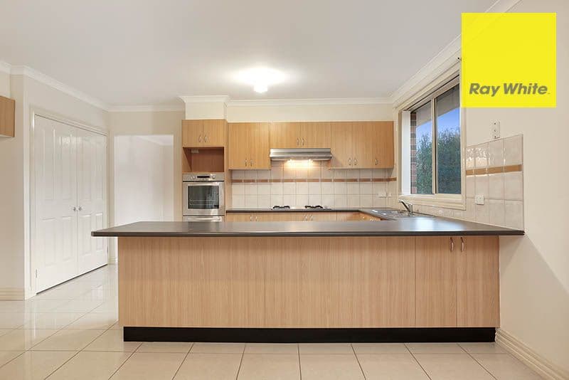 89 Shaftsbury Boulevard, Point Cook VIC 3030, Point Cook - Thumbnail 3