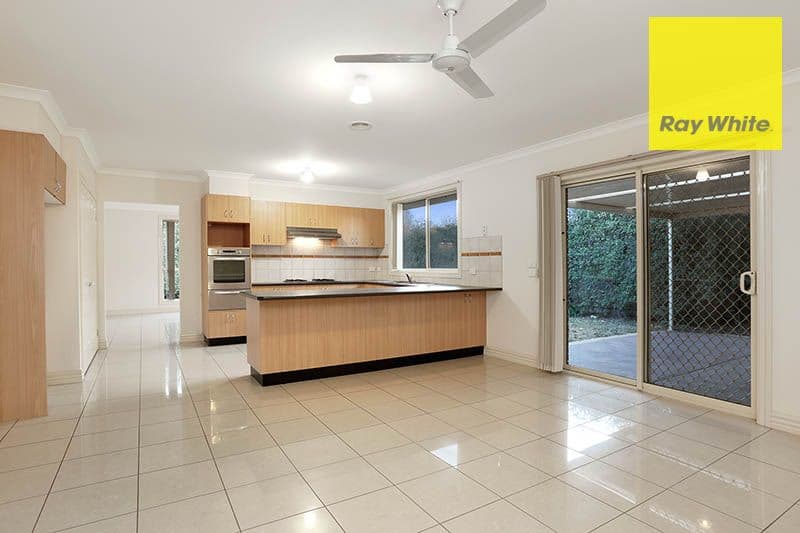 89 Shaftsbury Boulevard, Point Cook VIC 3030, Point Cook - Thumbnail 4