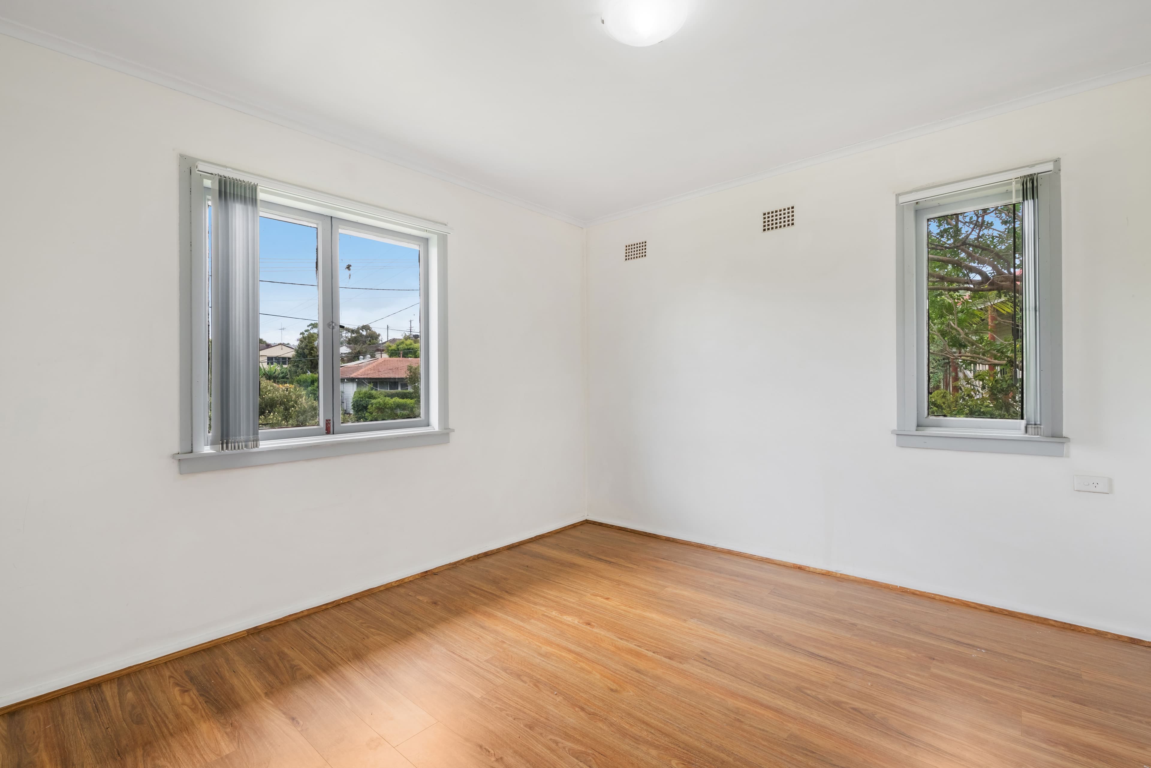 18 Coonong Street, Busby NSW 2168, Busby - Thumbnail 4