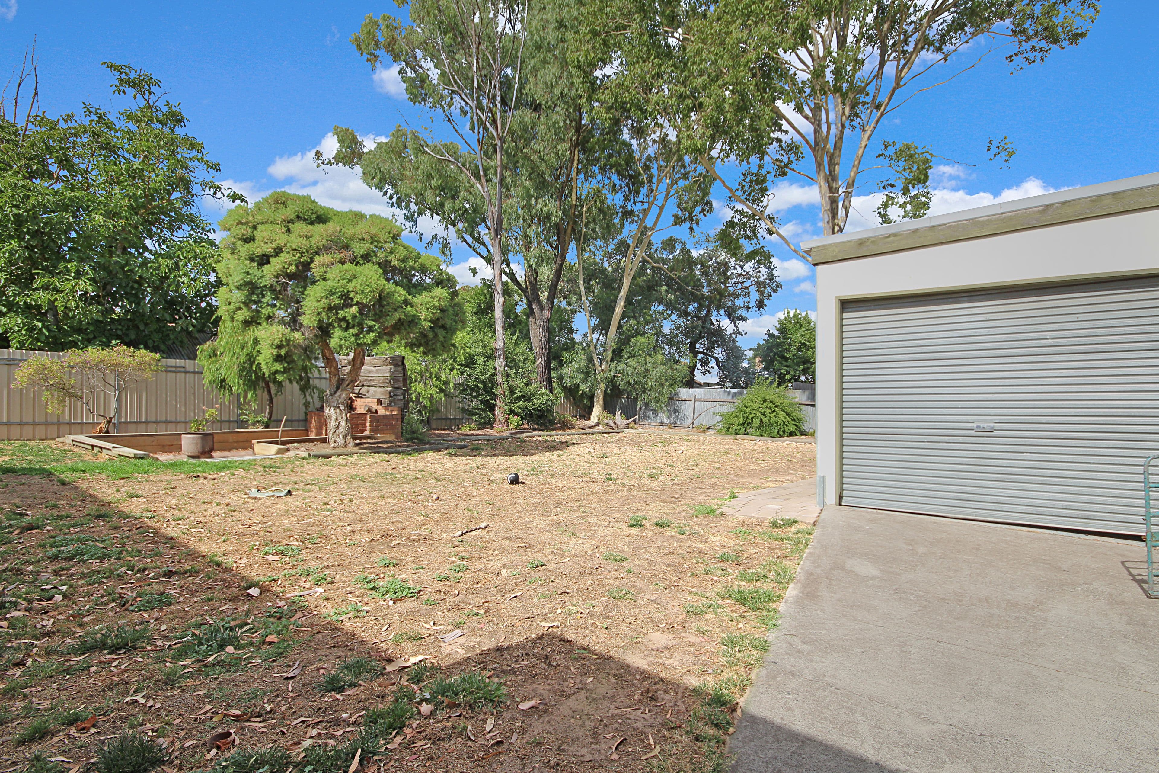9 Frederick Street, Horsham VIC 3400, Horsham - Thumbnail 8