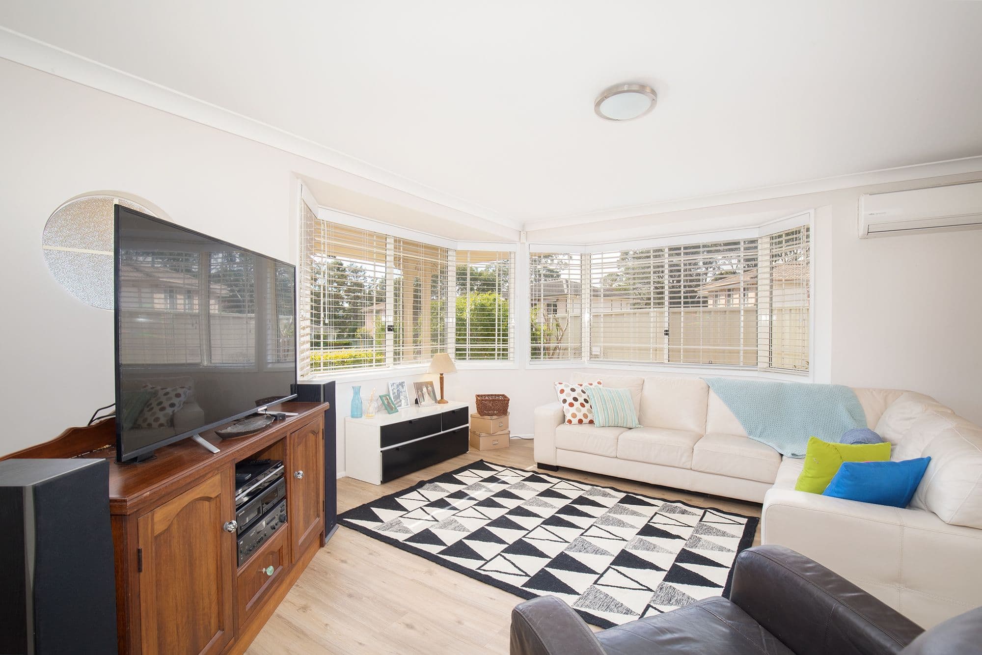 8 Daintree Close, Cardiff Heights NSW 2285, Cardiff Heights - Thumbnail 2