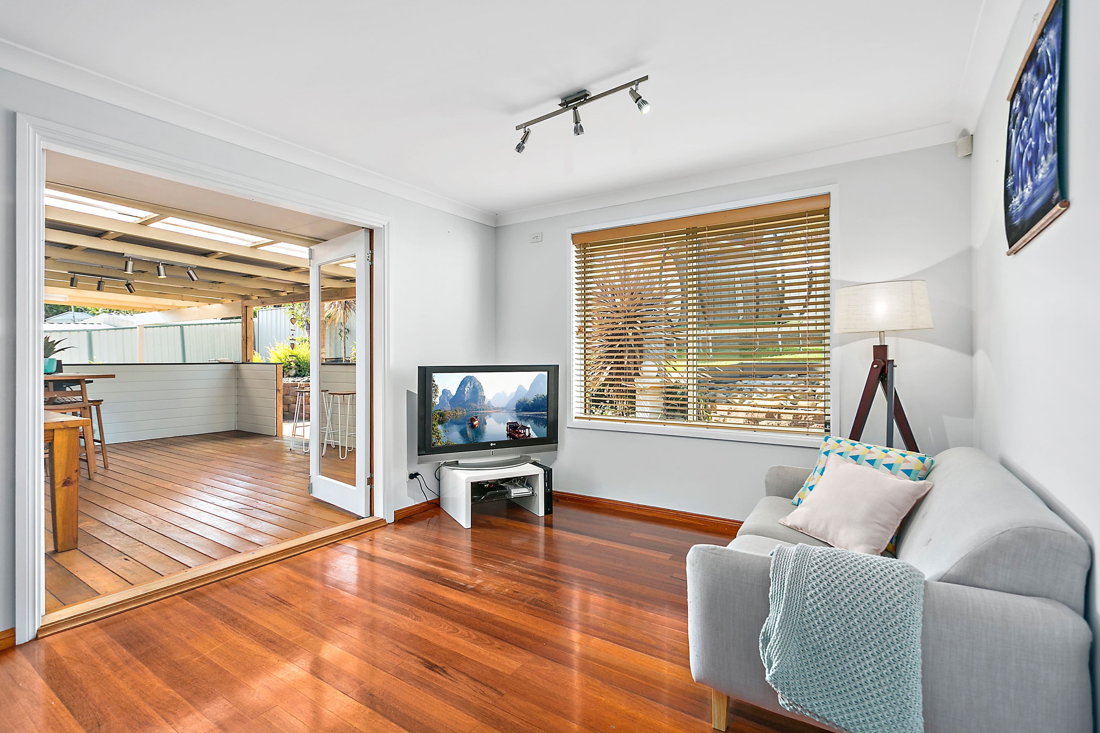 9 Baronda Close, Flinders - Image 1