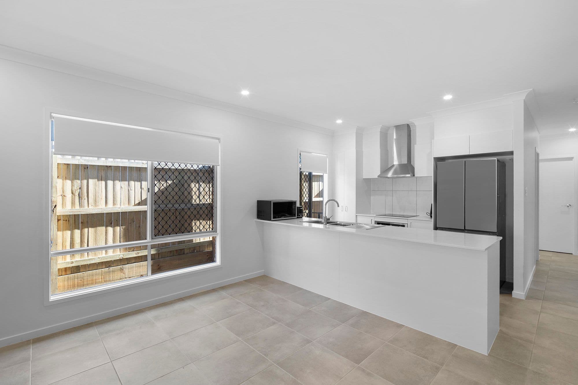 43 Oxford Drive, FLAGSTONE QLD 4280, Flagstone - Thumbnail 4