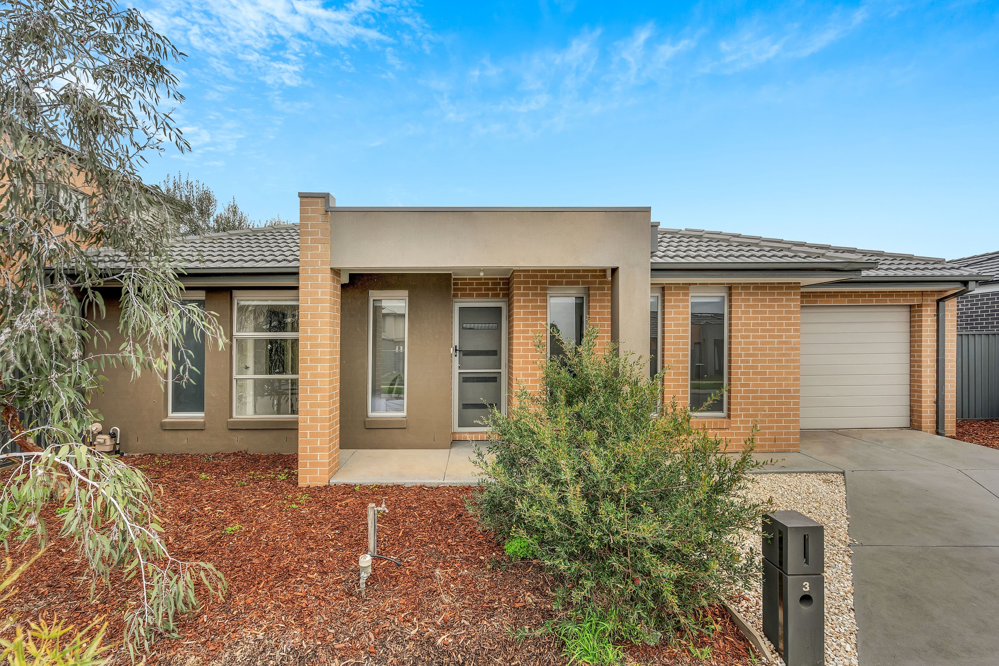3 Plaza Court, Roxburgh Park VIC 3064, Roxburgh Park - Image 1