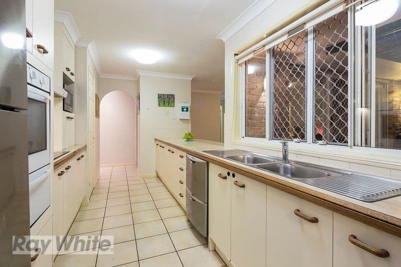 12 Ondine Court, Victoria Point QLD 4165, Victoria Point - Thumbnail 3