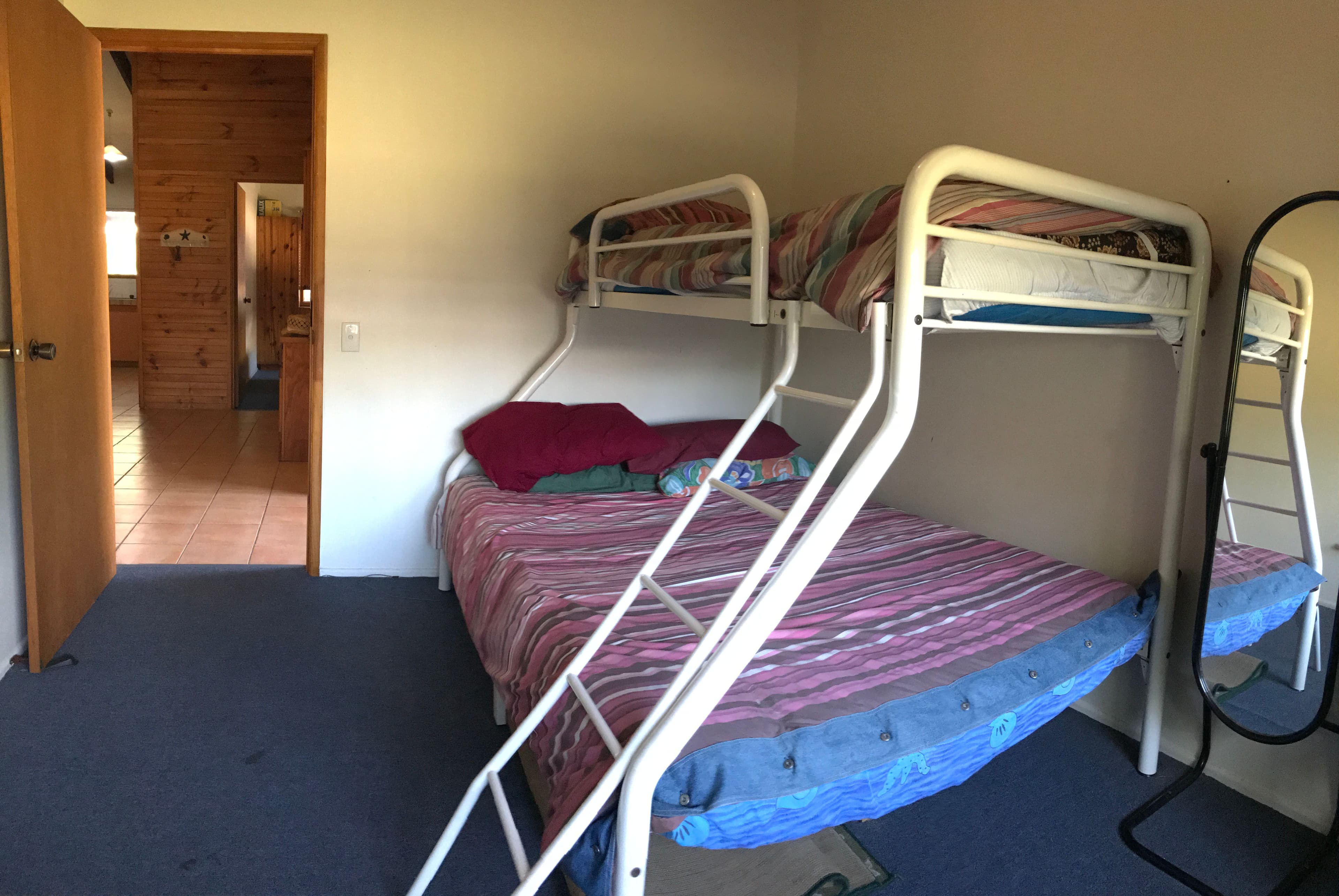 17 Midgen Street, Kooringal QLD 4025, Kooringal - Thumbnail 4