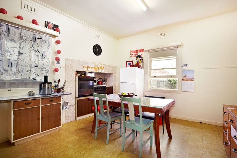 13 Sapphire Street, PRESTON VIC 3072, Preston - Thumbnail 4