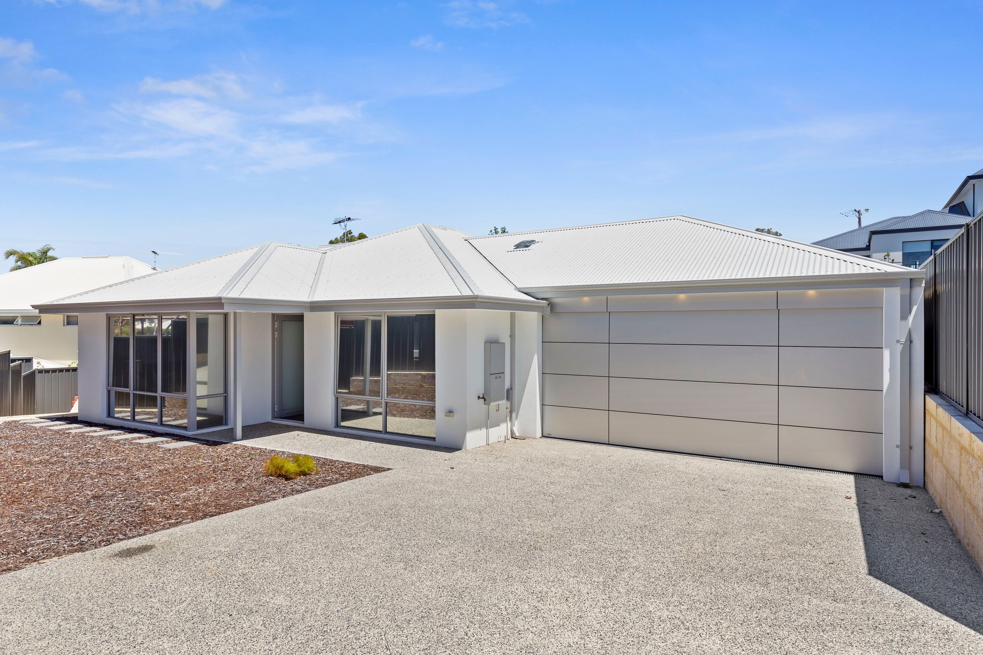 8 Morgan Place, Hillarys WA 6025, Hillarys - Image 1