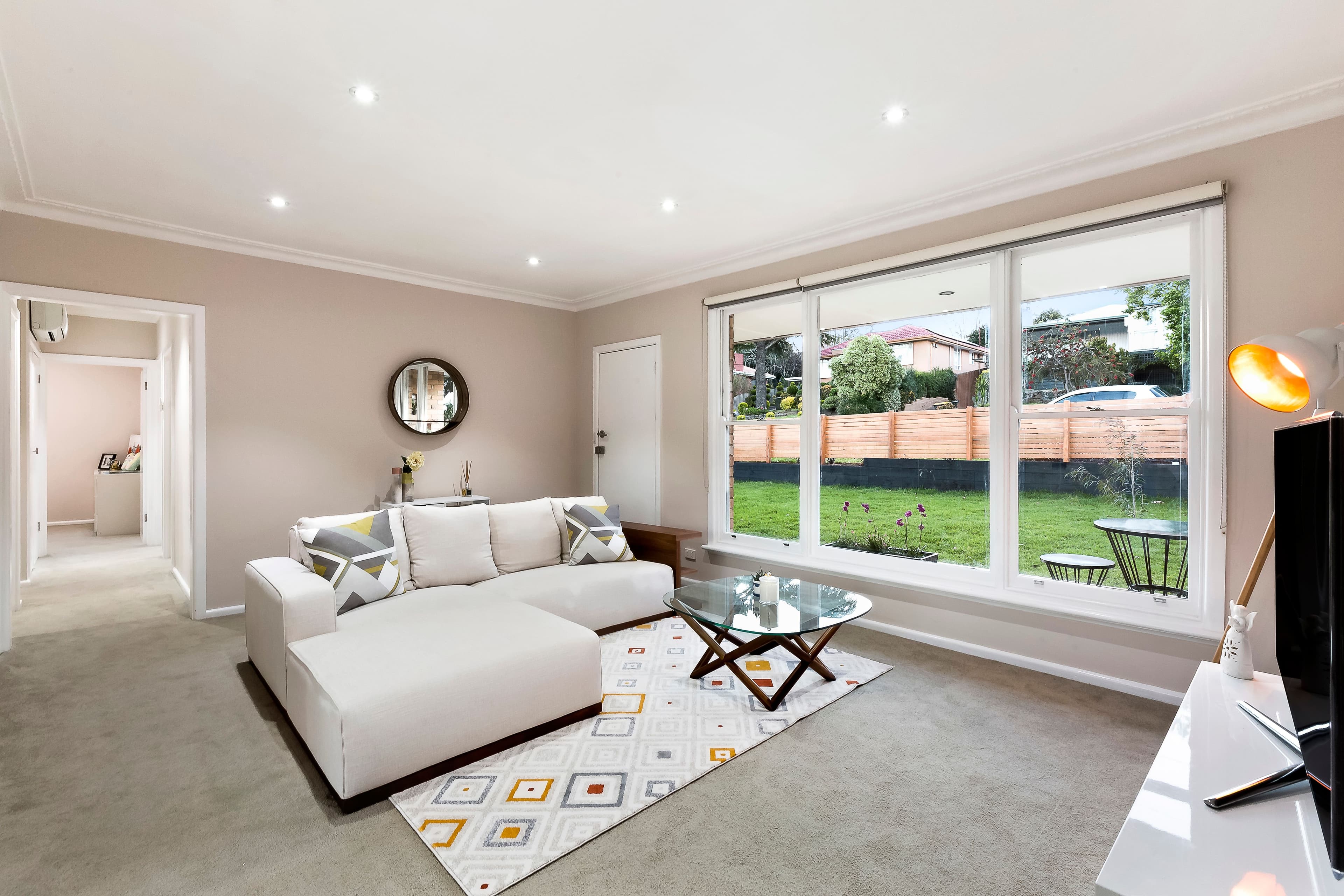 32 Bales Street, Mount Waverley VIC 3149, Mount Waverley - Thumbnail 2