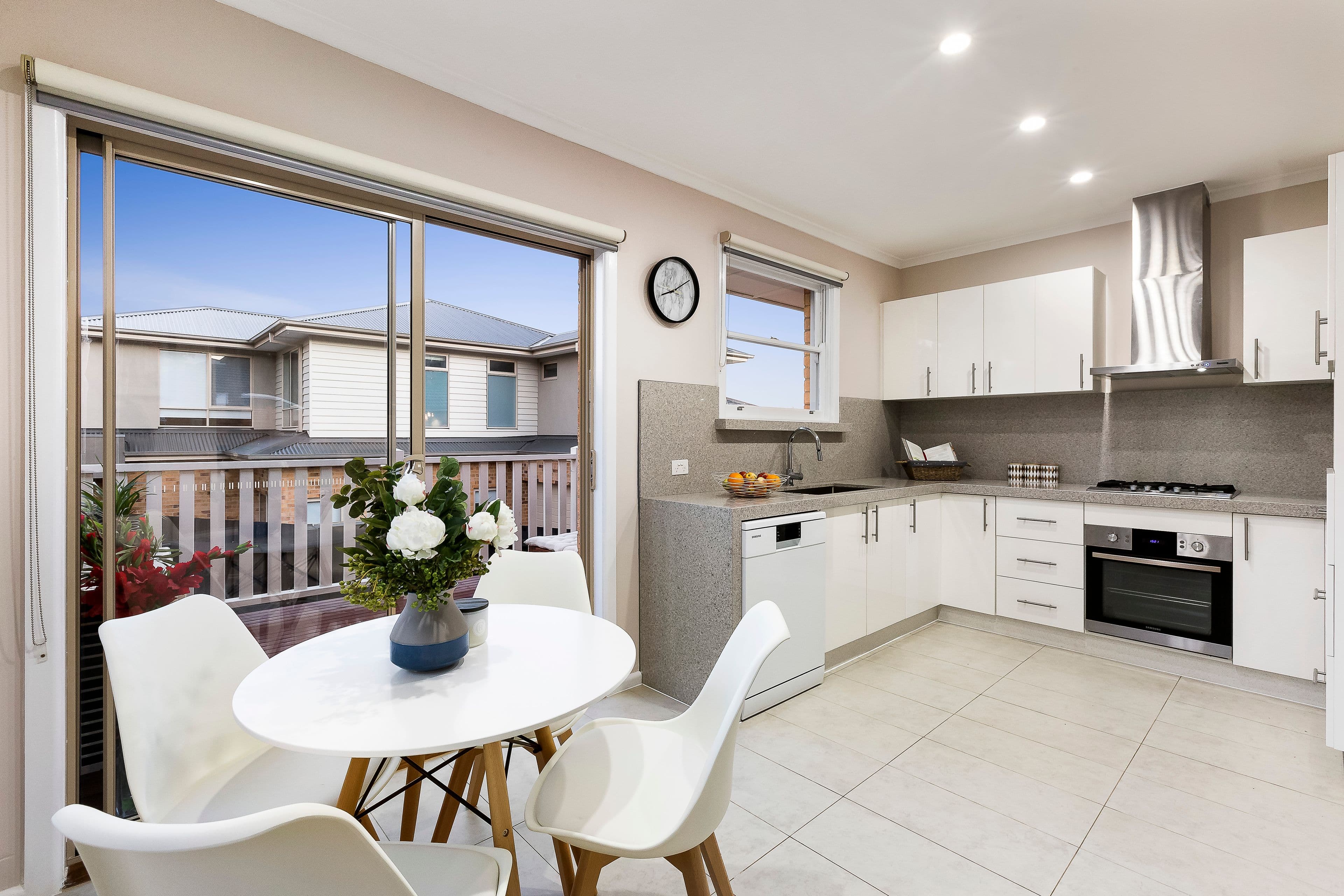32 Bales Street, Mount Waverley VIC 3149, Mount Waverley - Thumbnail 3