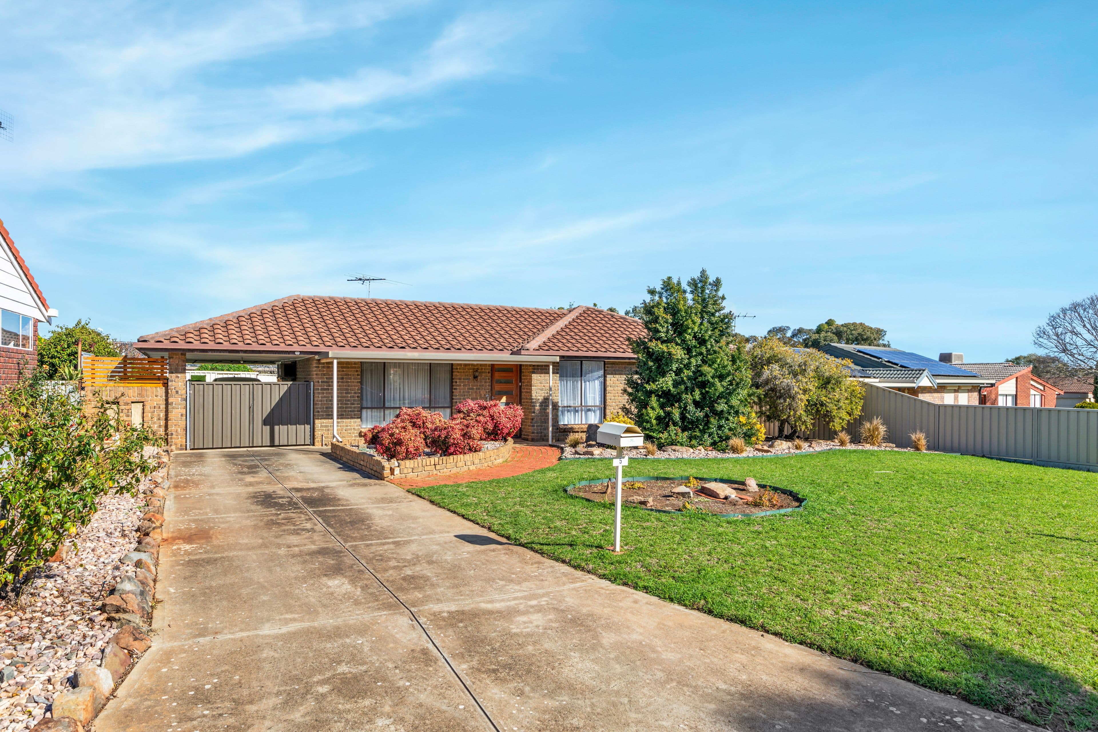 5 London Court, Craigmore SA 5114, Craigmore - Thumbnail 2